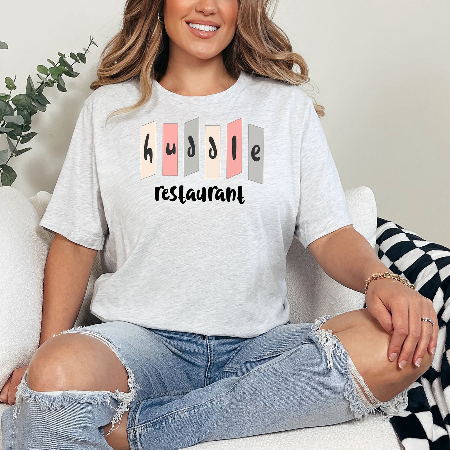 Huddle Restaurant Indianapolis Nostalgia T-Shirt